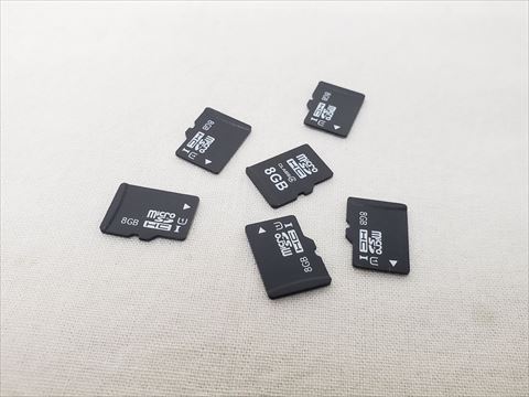 microSDHC カード 8GB /バルク 各サイトで併売につき売切れのさいはご容赦願います。