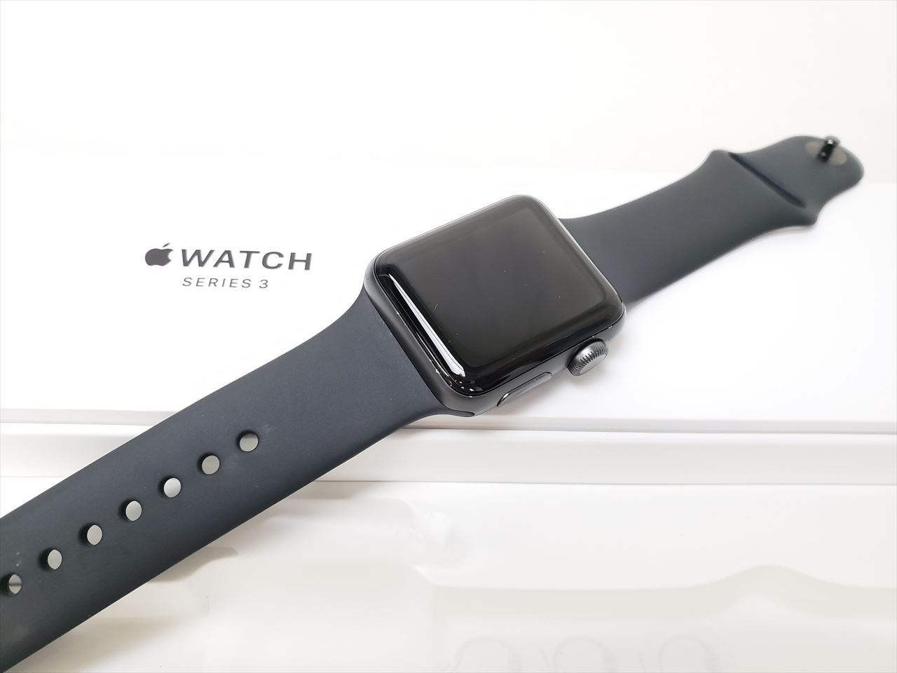 Apple Watch Series3 GPS 38mm スペースグレイアルミニウム/ブラック