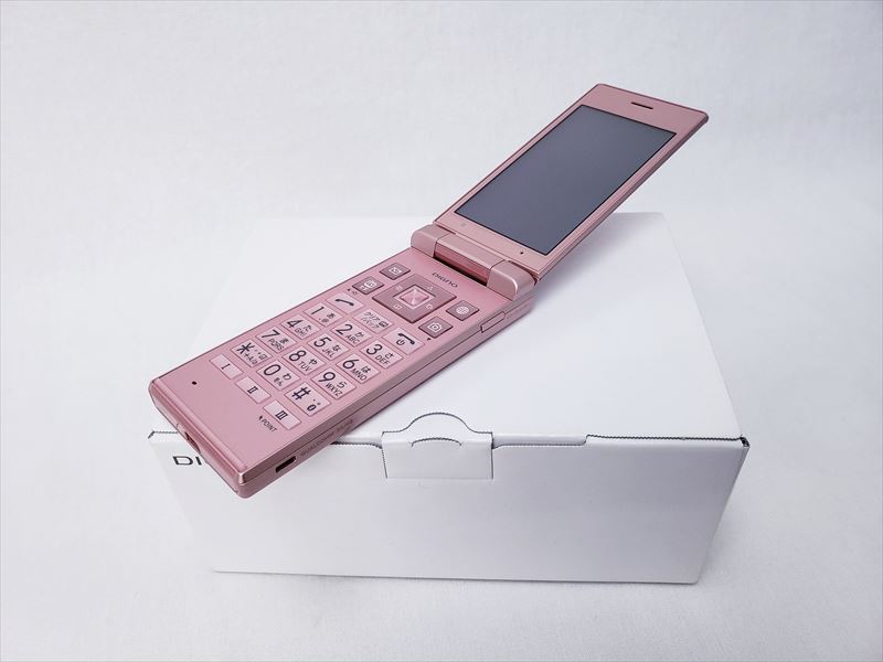 正規品国産新品 701KC DIGNO ケータイ2 ブラック 携帯電話本体
