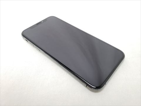 iPhoneXS 64GB スペースグレイ /MTAW2J/A softbank 【SIMロック解除品】 各サイトで併売につき売切れのさいはご容赦願います。