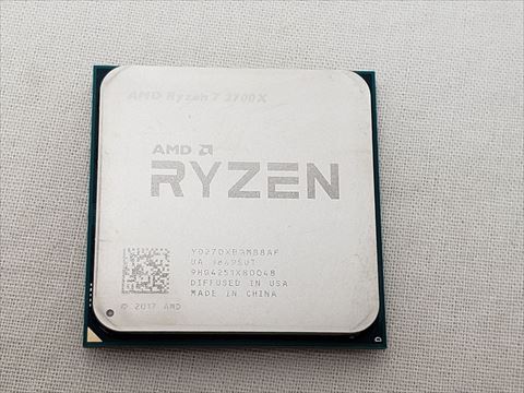 Ryzen 7 2700X バルク (8-core 16-thread/3.7GHz/4.3GHz/Total Cache 20MB/TDP105W) 各サイトで併売につき売切れのさいはご容赦願います。